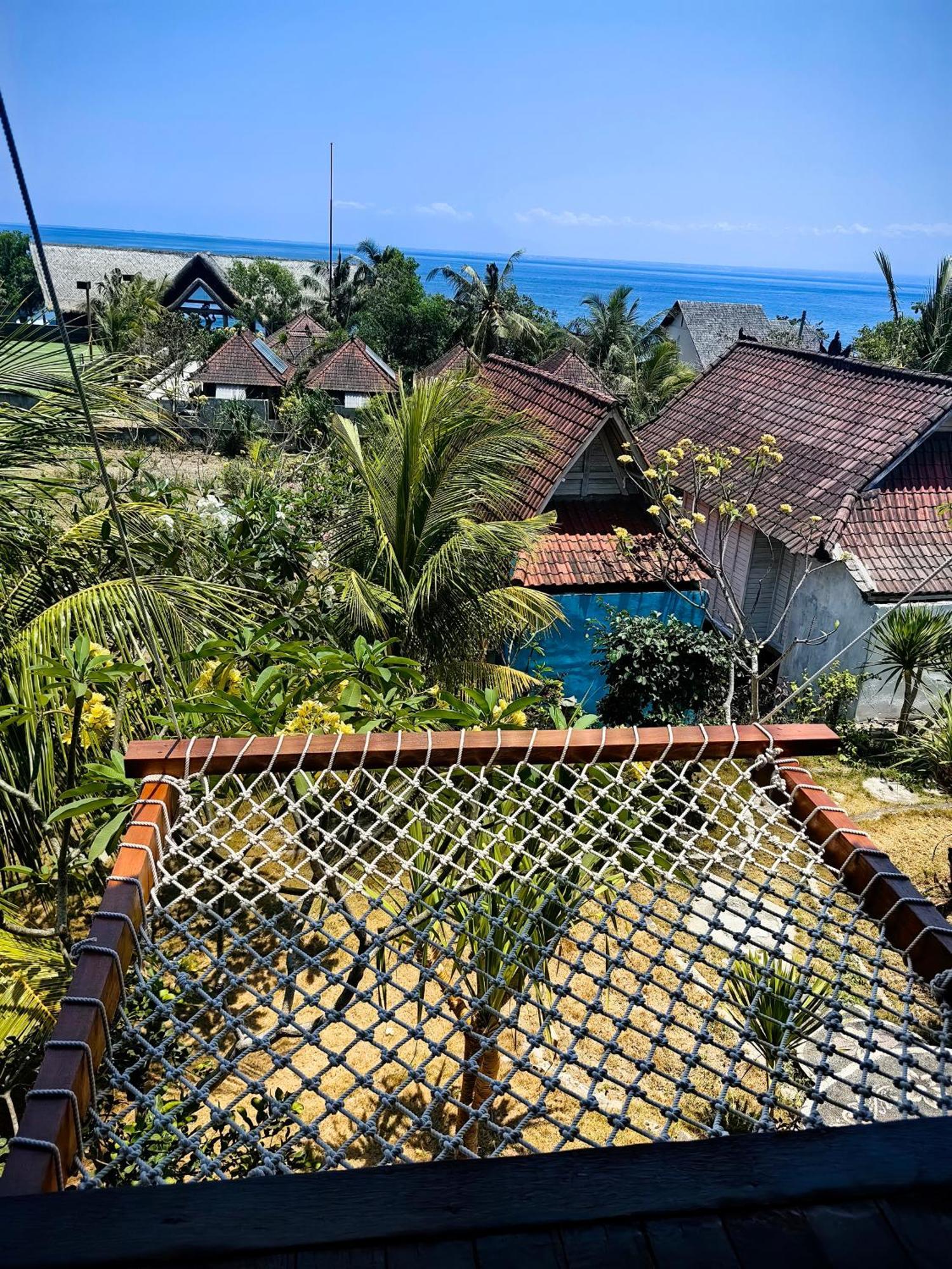 The Dafish Ceningan Hotel Ceningan Island Exterior photo